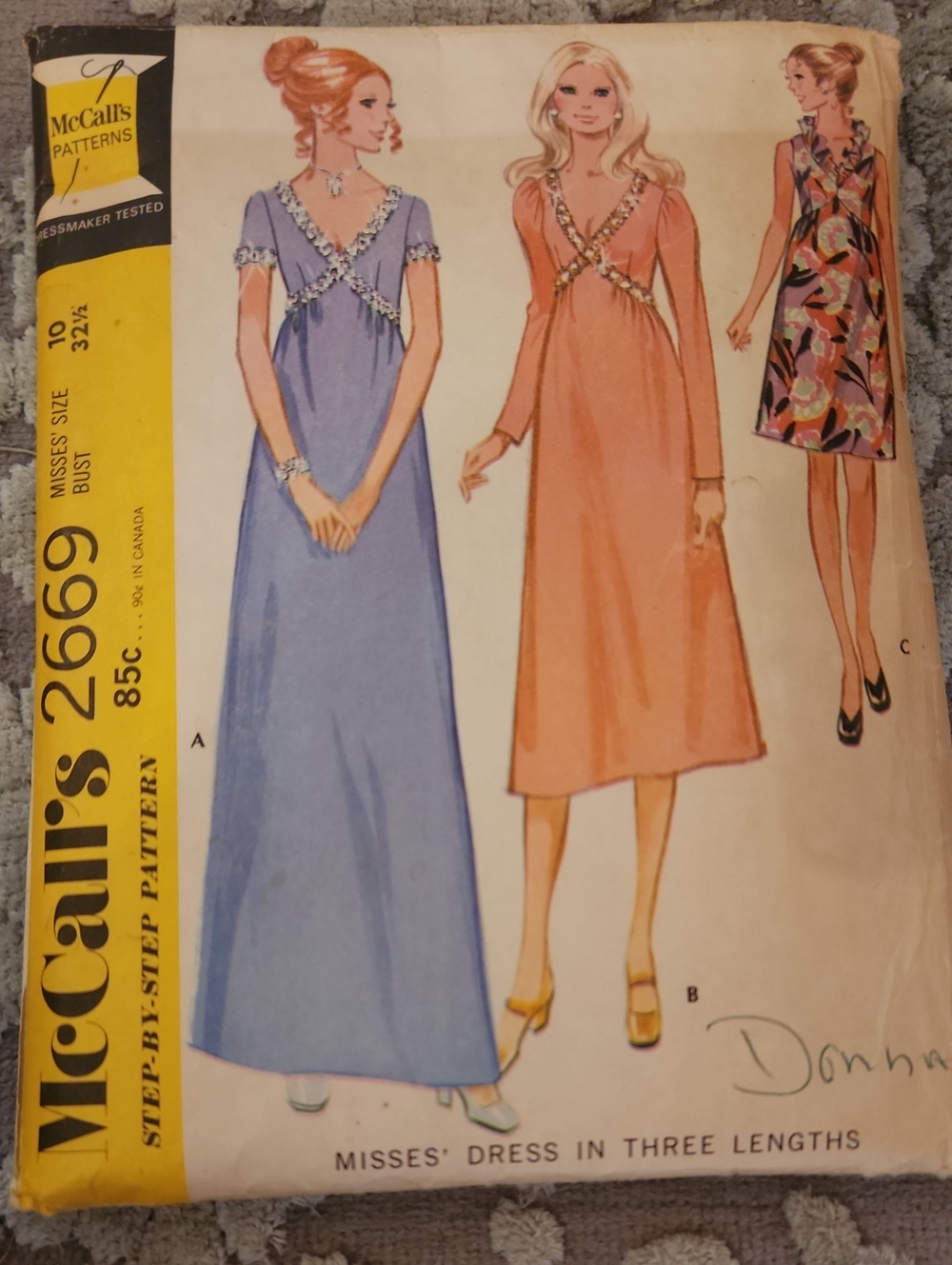 McCall's 2669 Pattern High Waisted Dress